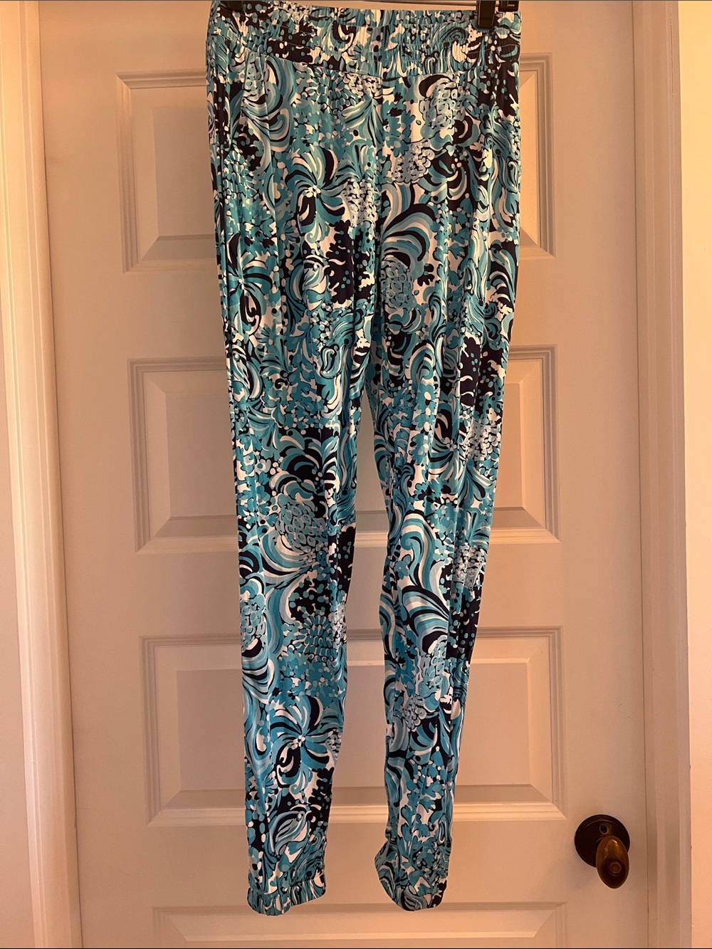 Lilly Pulitzer Blue and Black Swirl Print Top with pocket on the side